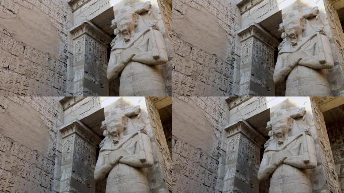 埃及梅迪内·哈布神庙中的雕像