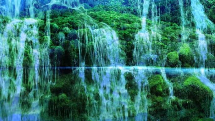 森林湖的瀑布。清洁森林湖泊和水流的形象。双重曝光