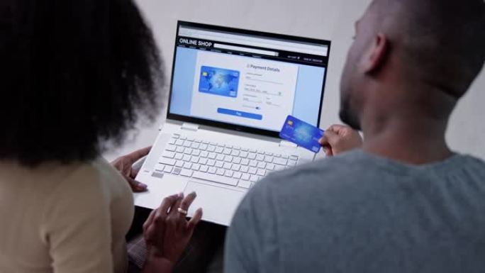 非裔美国人在电子商务网站上在线购物