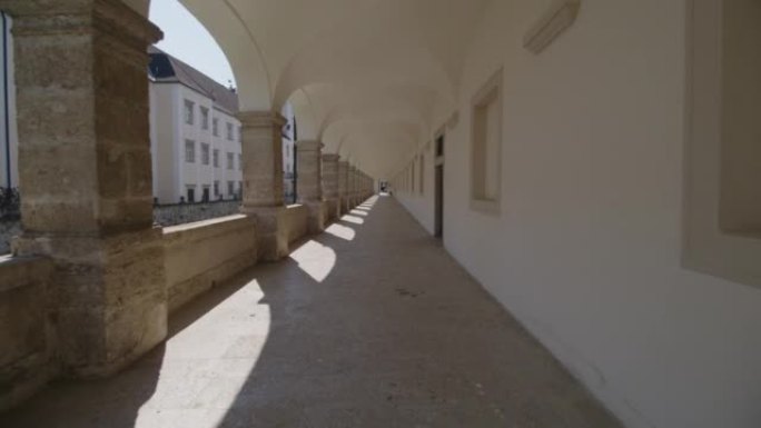巴洛克式修道院的走廊Kremsmünster
