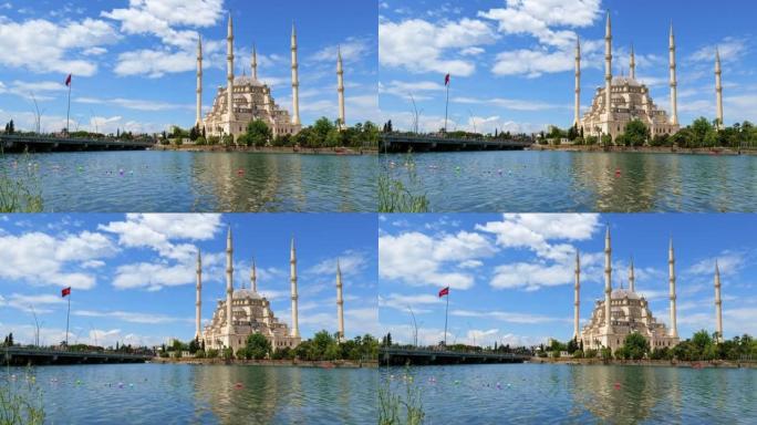 土耳其阿达纳塞汉河畔的萨班克·默克兹·卡米 (英语: sabanc ı Central Mosque