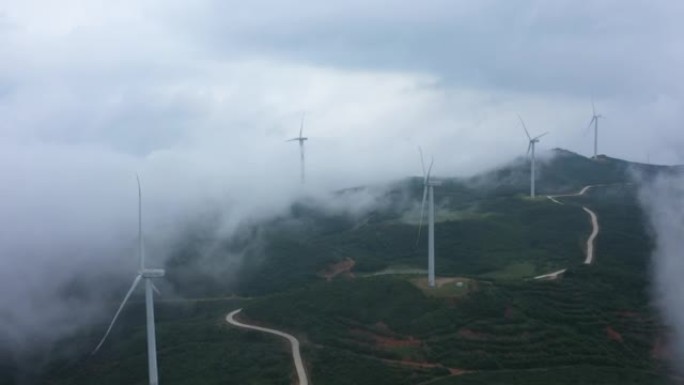 航拍雲海風力發電