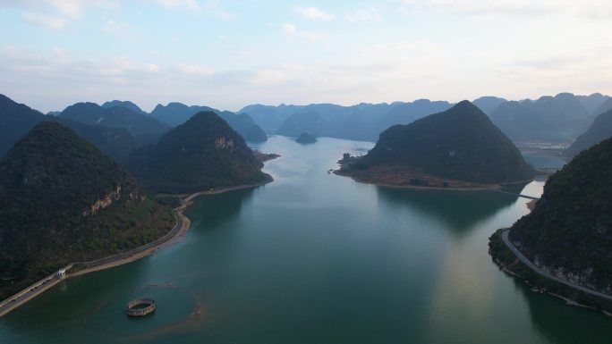 广西靖西渠洋湖自然风光喀斯特地貌山水航拍