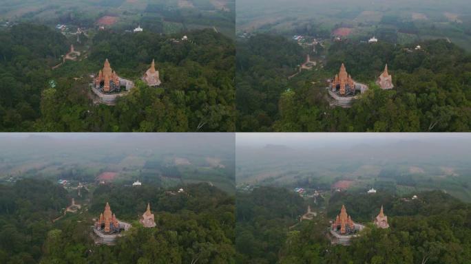 泰国丛林山上佛教寺庙的鸟瞰图