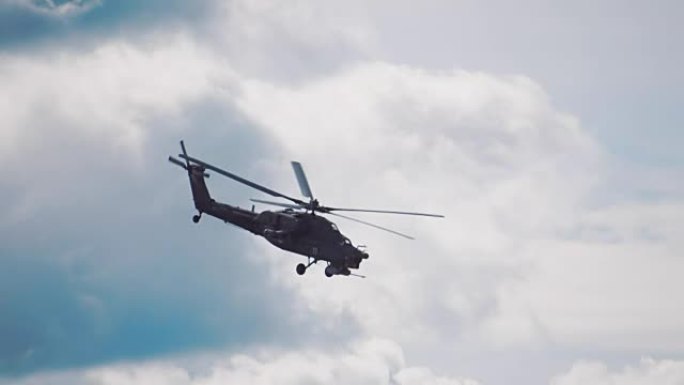 攻击直升机'夜猎人' Mi-28
