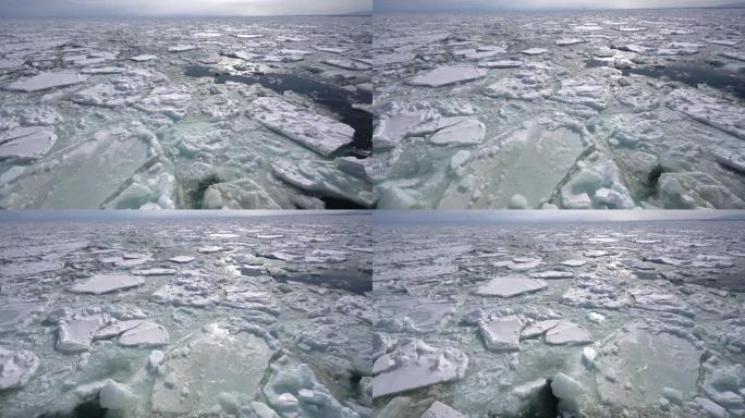 日本北海道网走港的浮冰