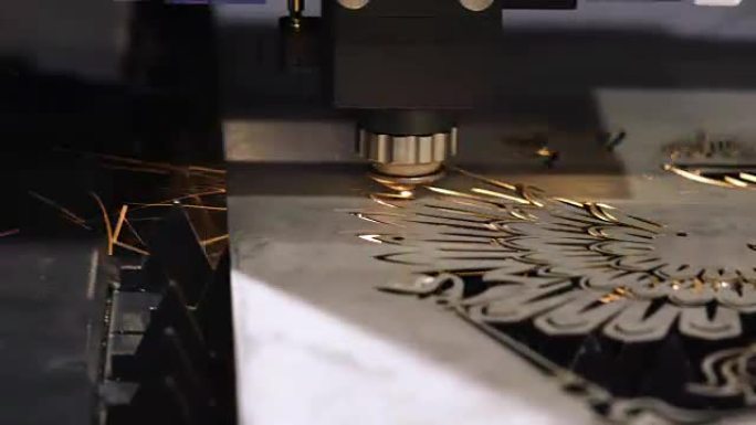 金属数控激光切割，现代工业技术。