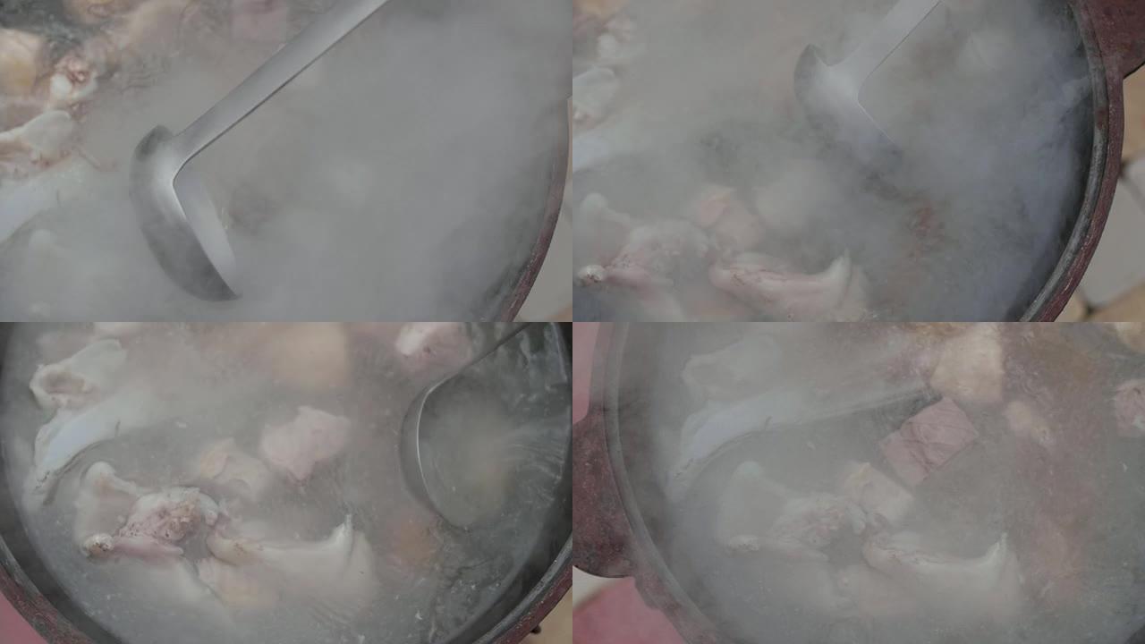 鱼汤在大锅中煮沸，st鱼汤