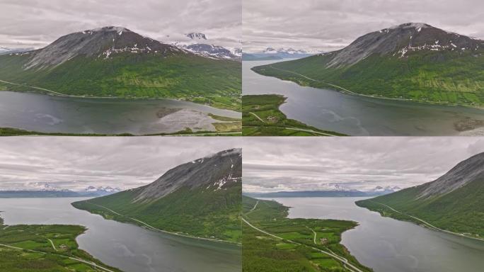 Nordkjosbotn挪威空中v5平移视图无人机天桥入口捕捉山谷和nordkjoselva河流，通