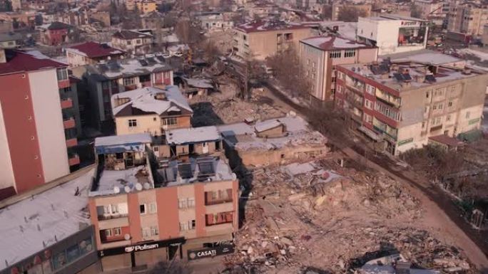 土耳其地震空中射击无人机4k摧毁城市搜救受损建筑物