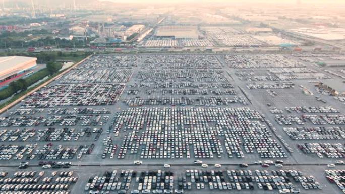汽车进出口批次超大型停车场汽车整理排列航