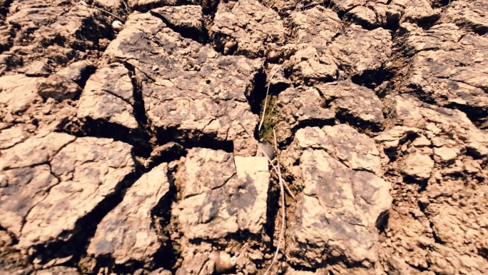 【4K视频】干旱的土地