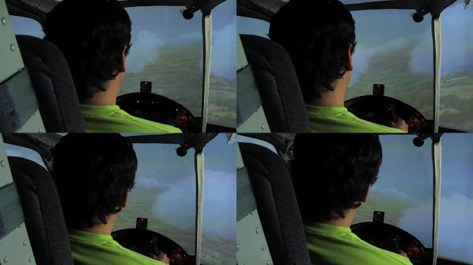 在多云的天空中训练驾驶飞机的人的后视图，飞行模拟器