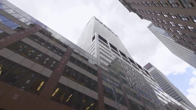 纽约市玻璃摩天大楼的视点4k慢动作60fps