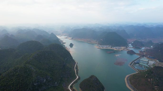 广西靖西渠洋湖自然风光喀斯特地貌山水航拍