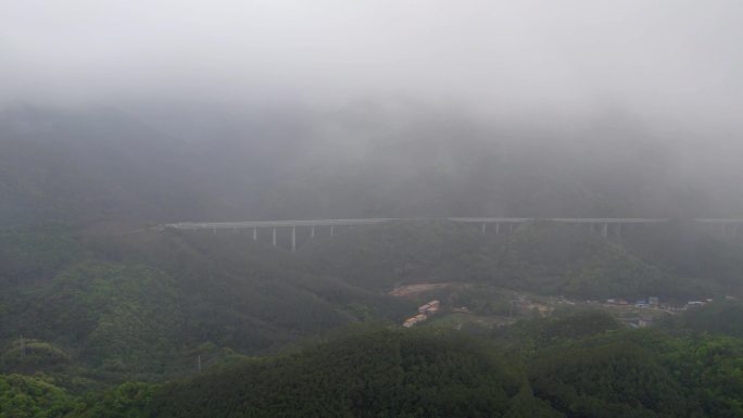 广东龙门南昆山森林云雾航拍