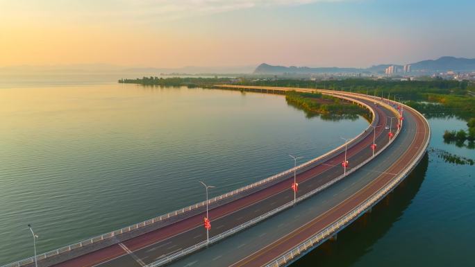 航拍昆明滇池环湖路