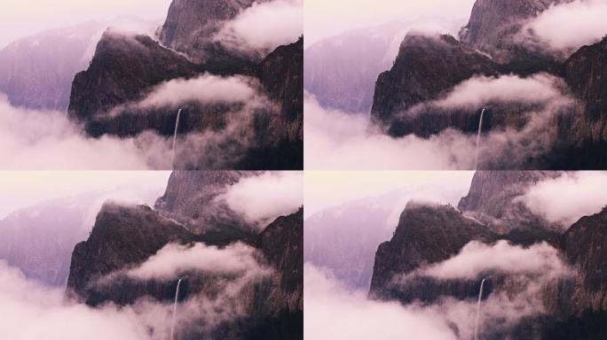 Bridalveil瀑布，优胜美地在冰冷的雾中