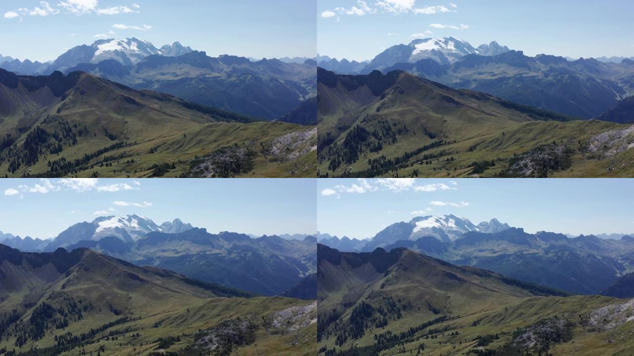 空中山景观，意大利多洛米蒂的马尔莫拉达山