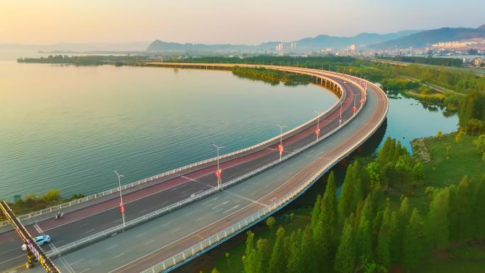 航拍昆明滇池环湖路