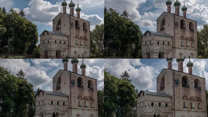 古老的Borisoglebsky修道院中的旧钟楼。雅罗斯拉夫尔地区。俄罗斯。