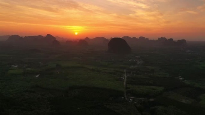 泰国甲米美丽日出和晨光的鸟瞰图