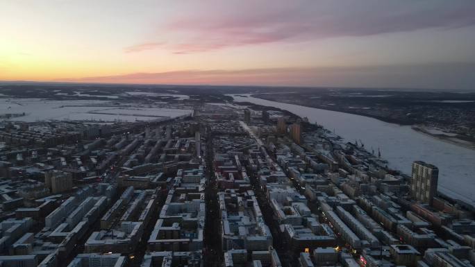 4K航拍中俄双子城冬季日落