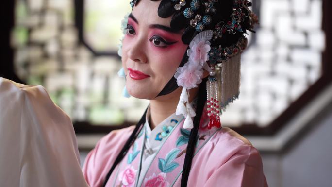 中国传统戏曲苏州昆曲牡丹亭