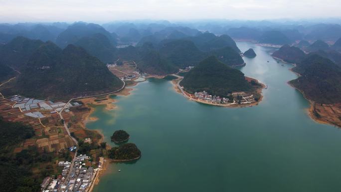 广西靖西渠洋湖自然风光喀斯特地貌山水航拍