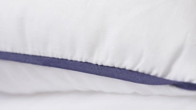 白色枕头保护棉片4k平移视频