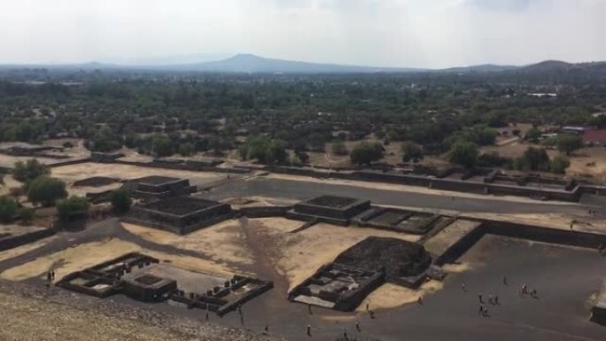 墨西哥特奥蒂瓦坎金字塔全景