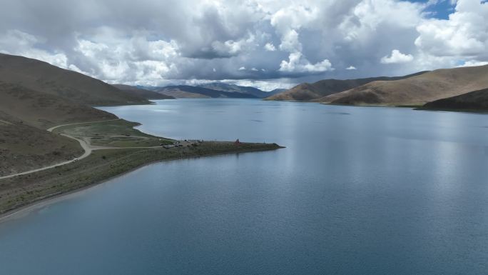 航拍4K西藏美丽湖泊