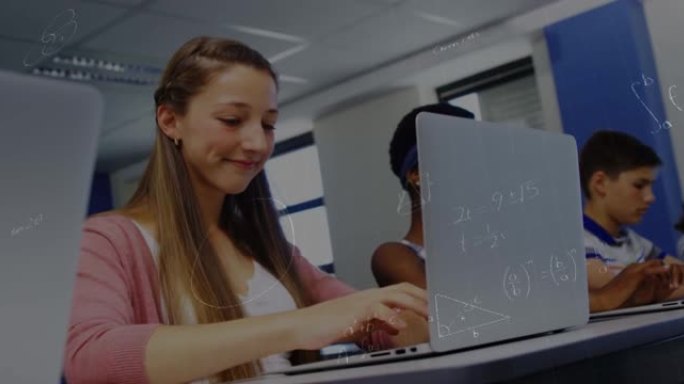 使用笔记本电脑对学童进行数学方程式的动画