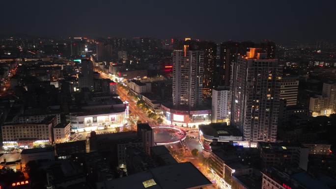 曲靖麒麟区麒麟南路夜景航拍4k