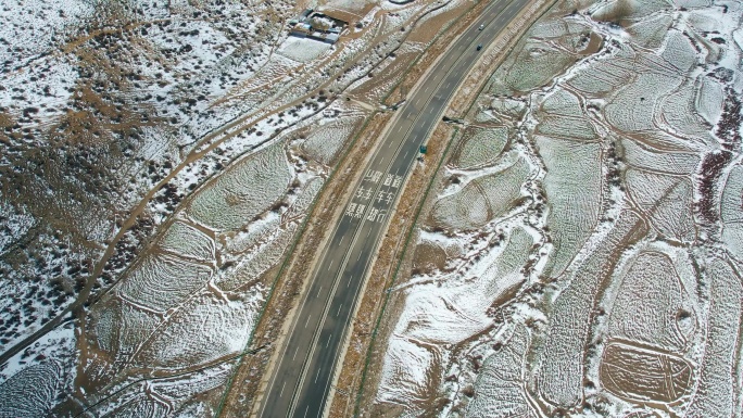 冰雪公路 最美公路林拉公路 雪