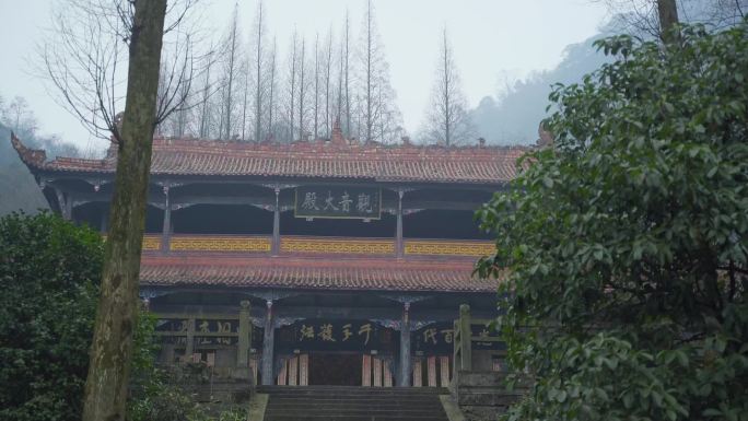 都江堰寺庙拜佛红墙南桥许愿红墙汉服夜景