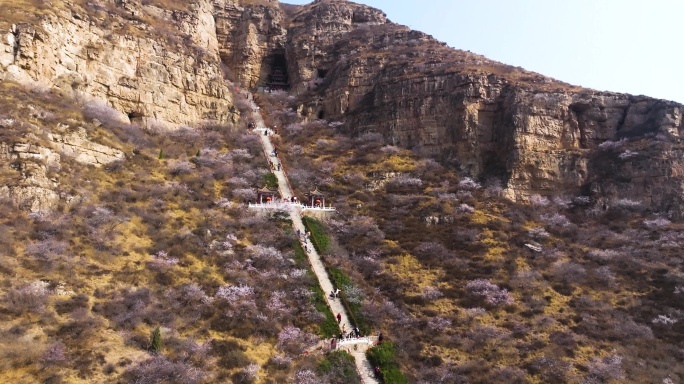 山西大同灵丘龙泉寺春天航拍