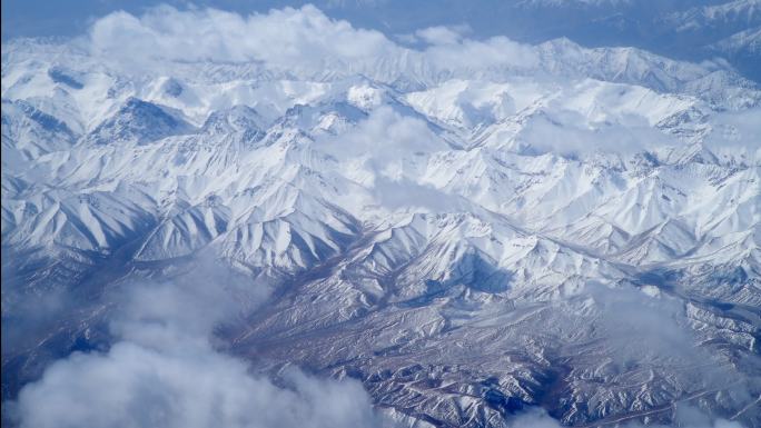 新疆 天山  飞机 航拍 雪山