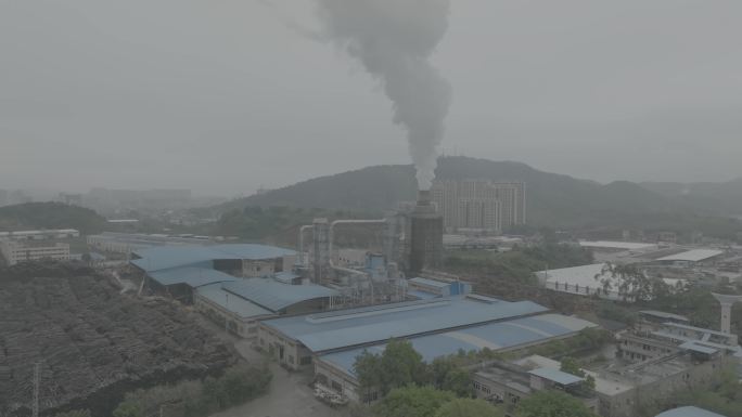 工厂排污 烟囱废气 环境污染 高质量发展