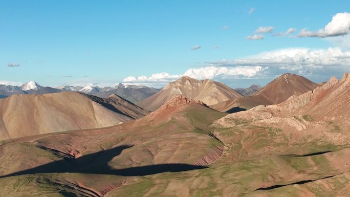 航拍西藏纳木措旅途风景4K