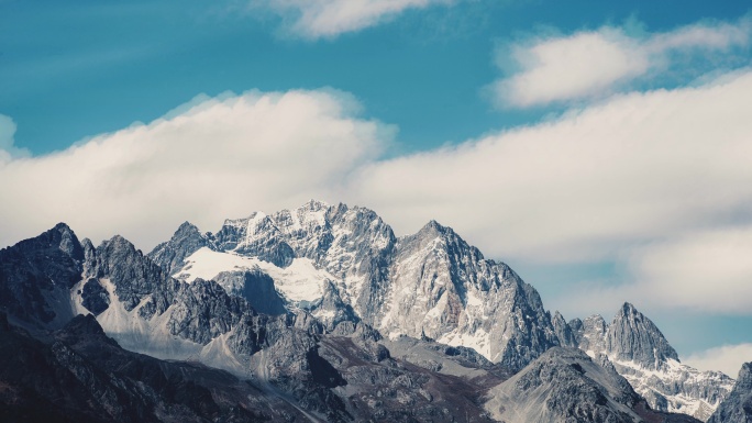 玉龙雪山延时8k