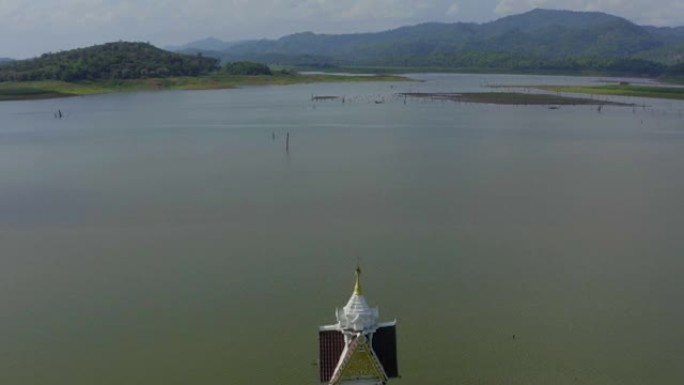 哇集拉隆功，Wat Saam Prasob，泰国北碧府桑赫拉布里的沉没溺水寺