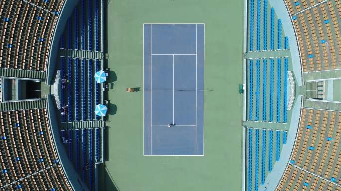 网球场 京山 打网球  网球  网球小镇