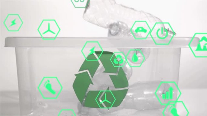 塑料瓶上的生态环保图标网络动画