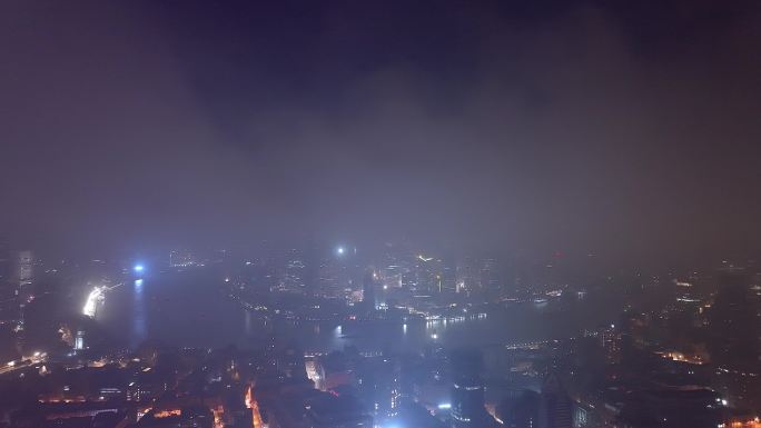 上海陆家嘴夜景航拍云雾平流雾