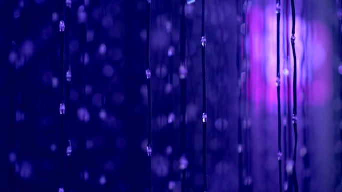 互联网网络中通过网格和节点移动的技术光抽象红色紫色和蓝色视频