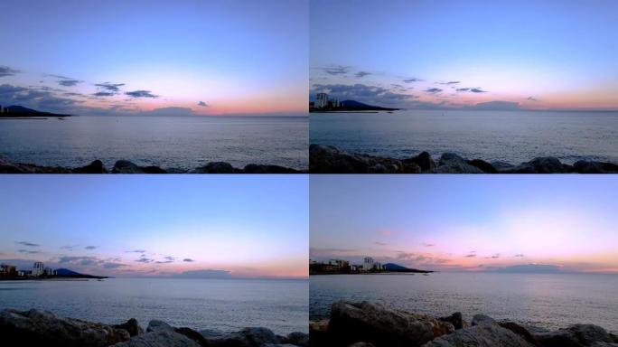 时间流逝的电影，讲述了地中海上空色彩缤纷的日出，并形成了大云层