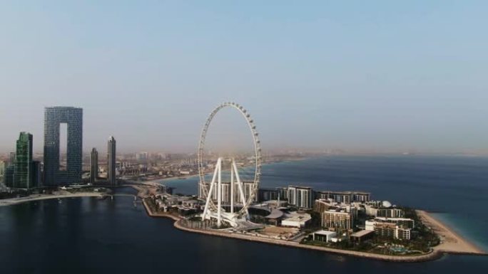 阿联酋迪拜蓝水岛和艾因迪拜摩天轮的鸟瞰图