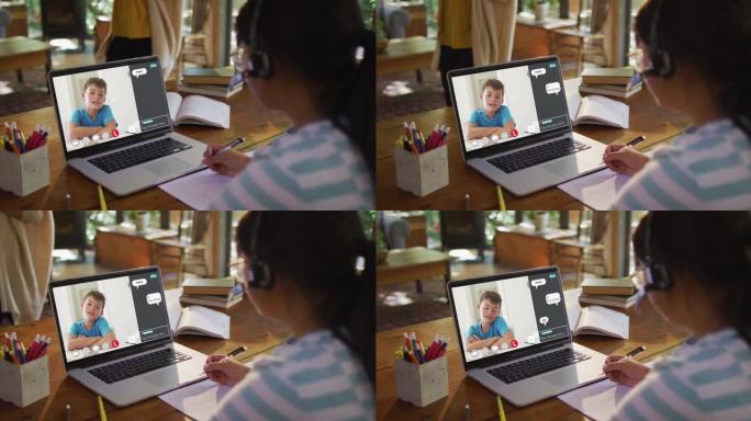 女学生在家中使用笔记本电脑进行在线课程，男孩在屏幕上聊天和网络聊天