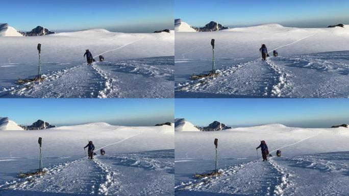 一群游客从俄罗斯一侧攀登卡兹别克山